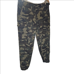 NWT Fashion Nova Army/Camo Cargo Parachute/Paratrooper pants,Women's Size L